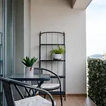 Apartment B&v 701 Coresi - Luxury With View