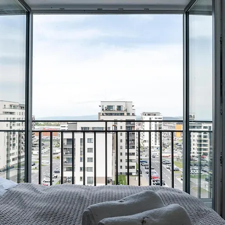 B&v 701 Coresi - Luxury With View *