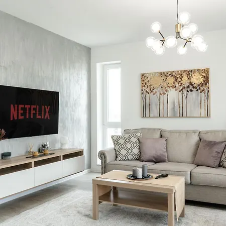 Appartamento B&v 701 Coresi - Luxury With View