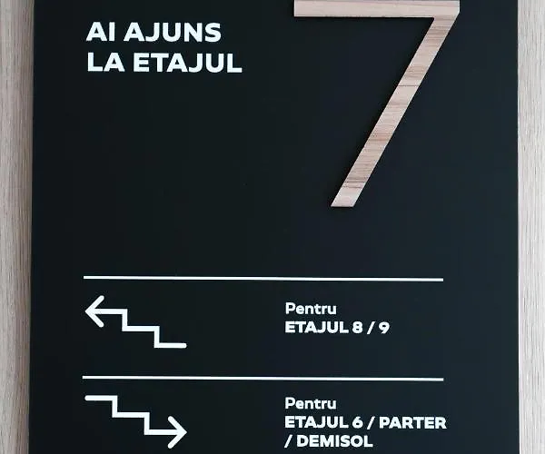 B&v 701 Coresi - Luxury Mountain Haven