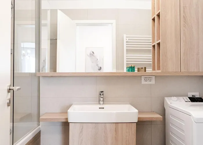 Apartament B&v 701 Coresi - Luxury With View *